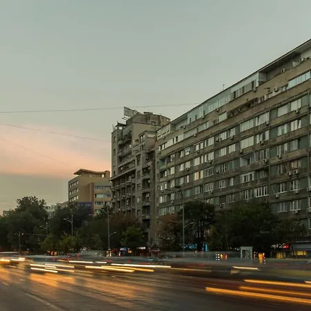 Spacious Downtown - Old Town *